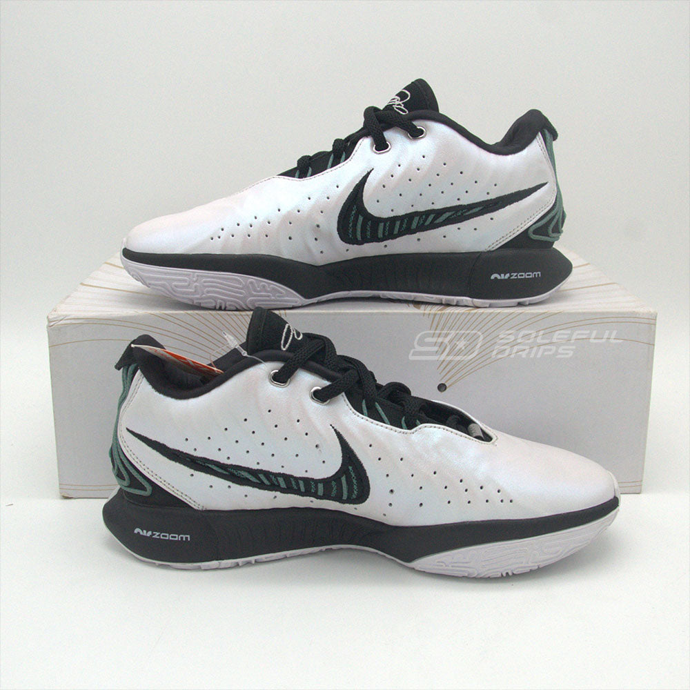 Lebron 21 'Conchiolin'