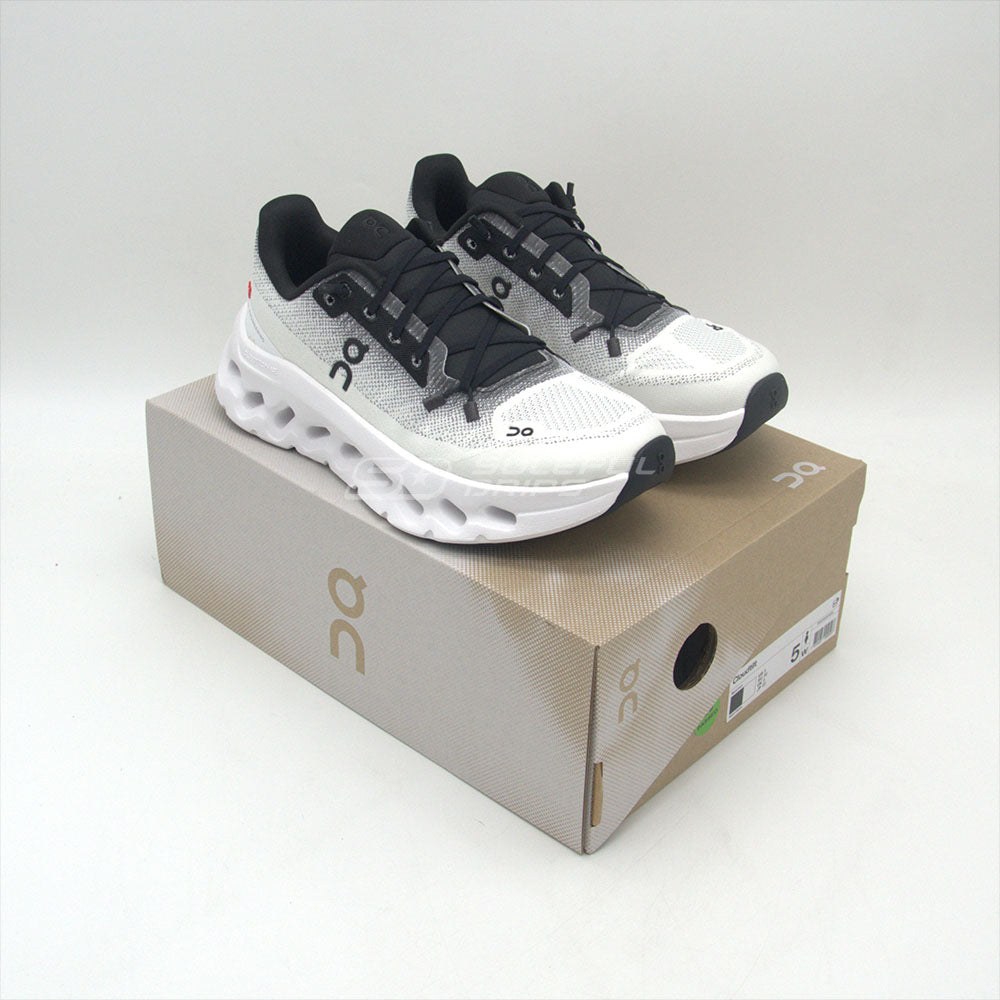 Cloudtilt Women's 'Black Ivory'