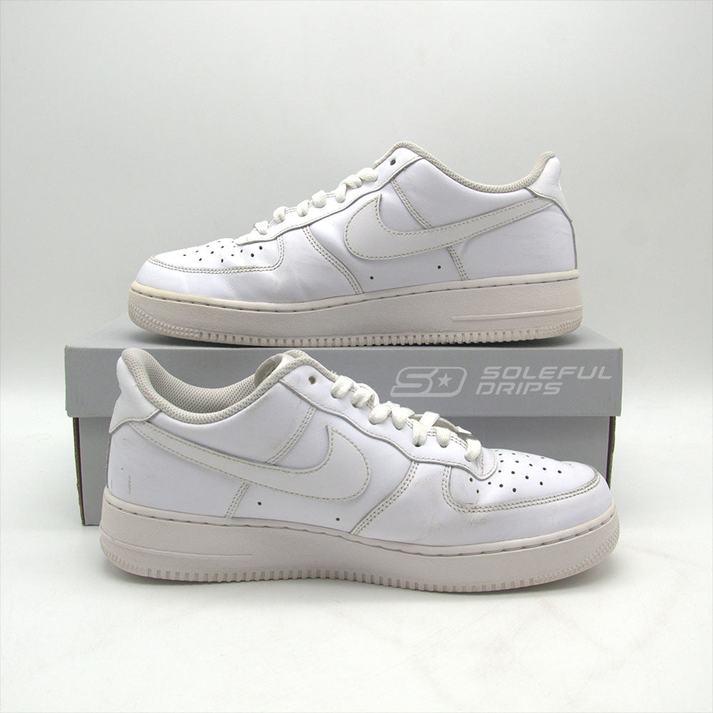 Nike Air Force 1 'Triple White' US 9 [USED]