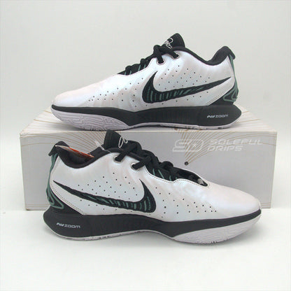 Lebron 21 'Conchiolin'