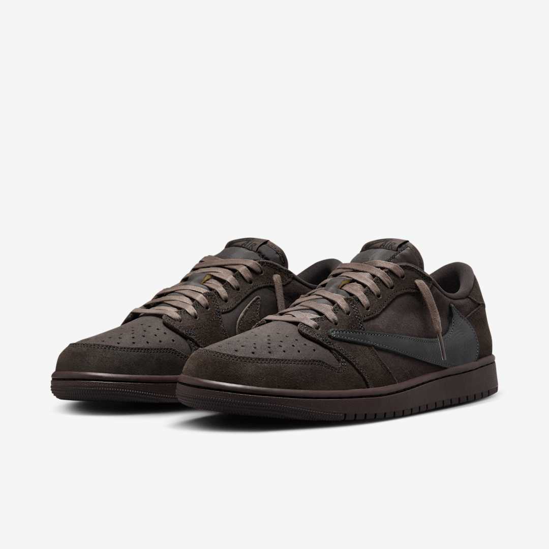 Jordan 1 Retro Low OG SP Travis Scott 'Velvet Brown' [PRE-ORDER]